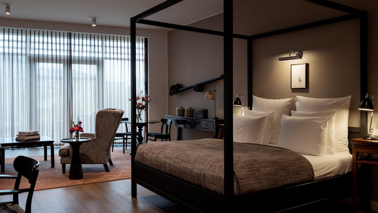 Nimb guestroom